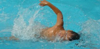 Zwemmen doet veel voor je lichaam zwemmen