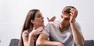 Wat kun je doen als je twijfels hebt in je relatie? man en vrouw ruzie